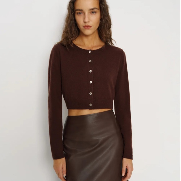 Reformation Tops - NWT Reformation Janie Cashmere Crew Cardigan - mahogany small